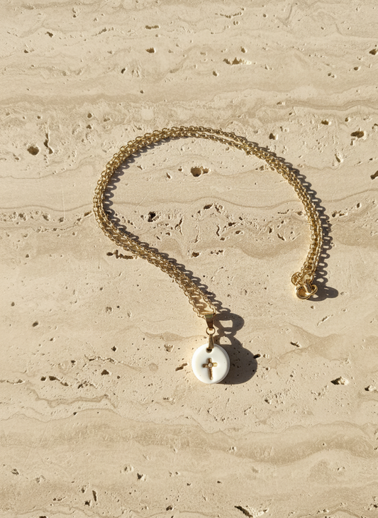 Médaillon Croix en Porcelaine et Or