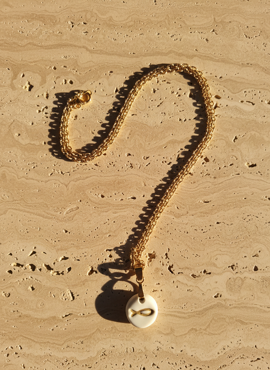 Médaillon Ichtus en Porcelaine et Or